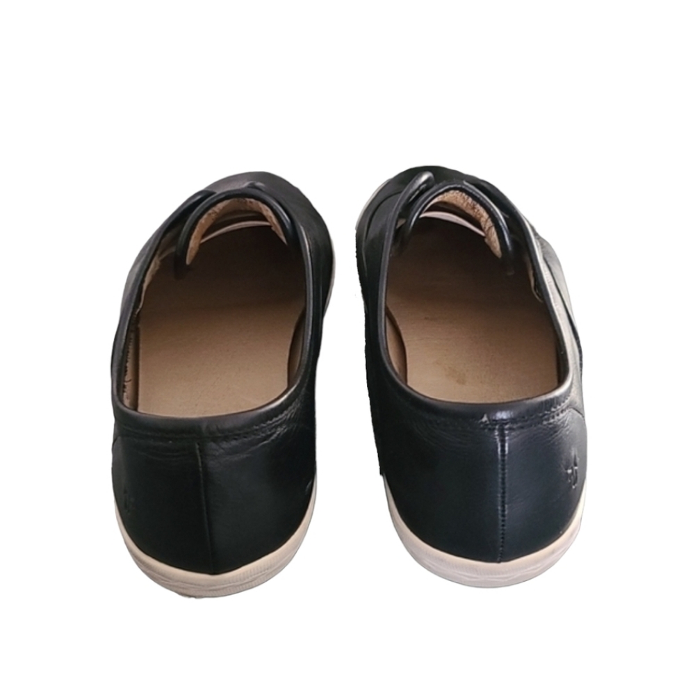 FRYE Mindy Black Leather Sneakers Flats 7 Slip On Minimalist Fashion Industrial - Picture 7 of 16